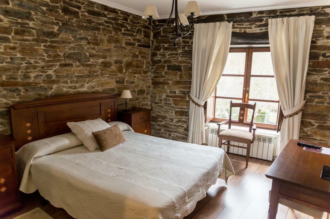 Hotel Ambasmestas Kültér fotó
