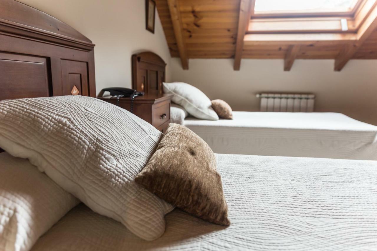 Hotel Ambasmestas Kültér fotó